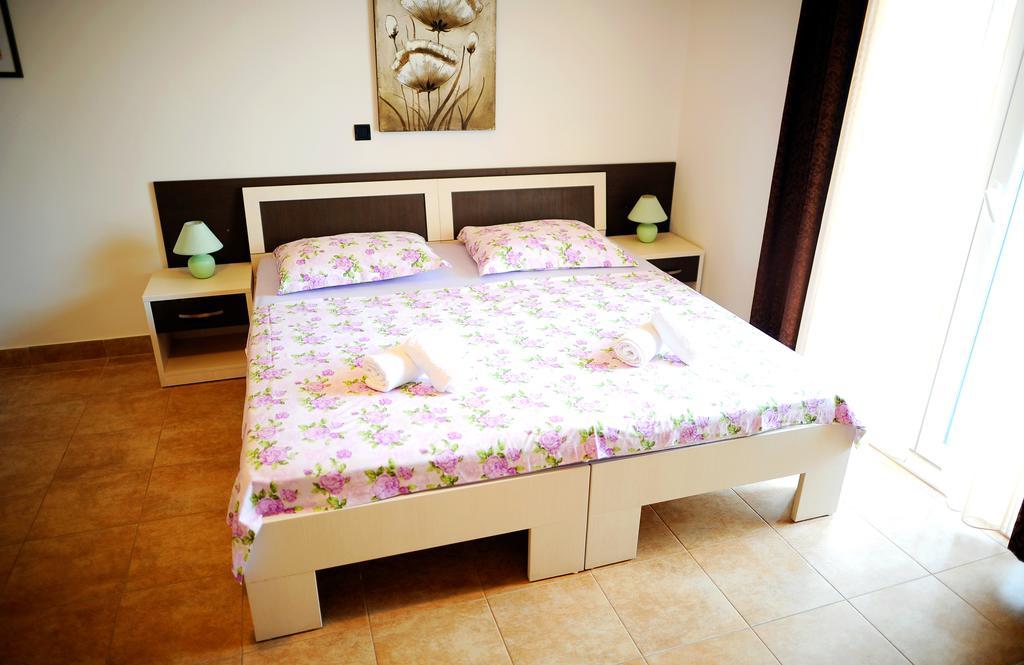 Apartments&Rooms Jelavic เซเกต วรันยีชา ห้อง รูปภาพ